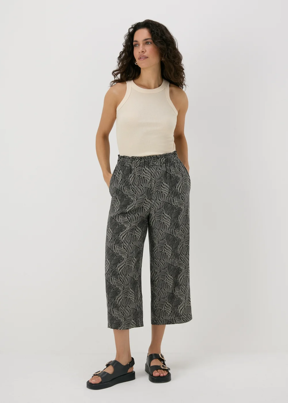 Black Printed Viscose Wide Leg Trousers - 8 Image 1