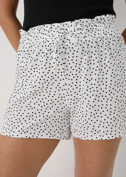 White Polka Dot Viscose Shorts - 8 Image 3