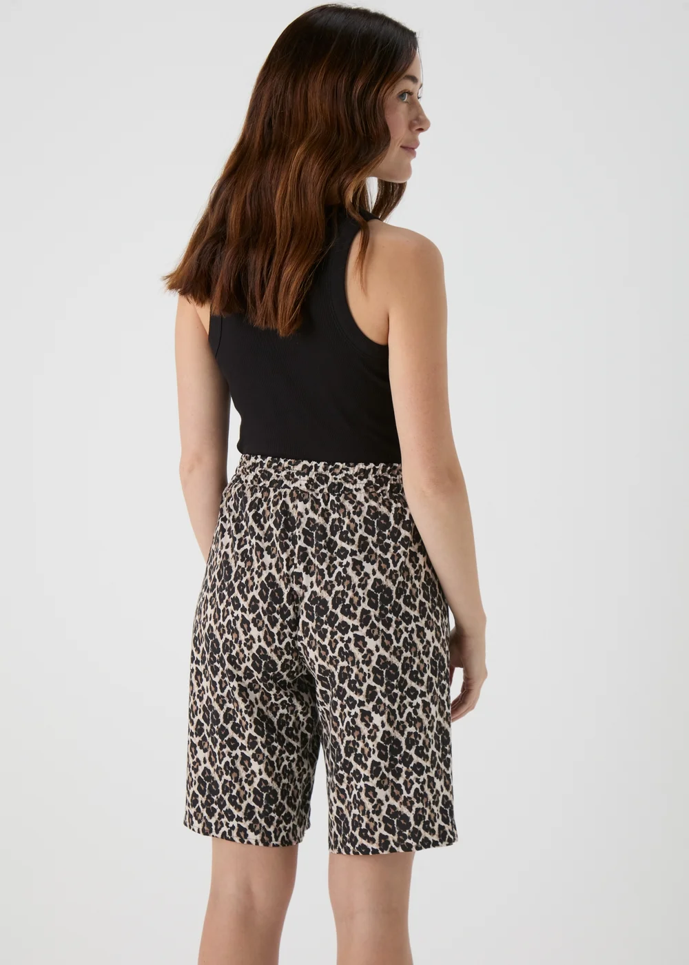 Brown Leopard Print Bermuda Shorts - 8 Image 2