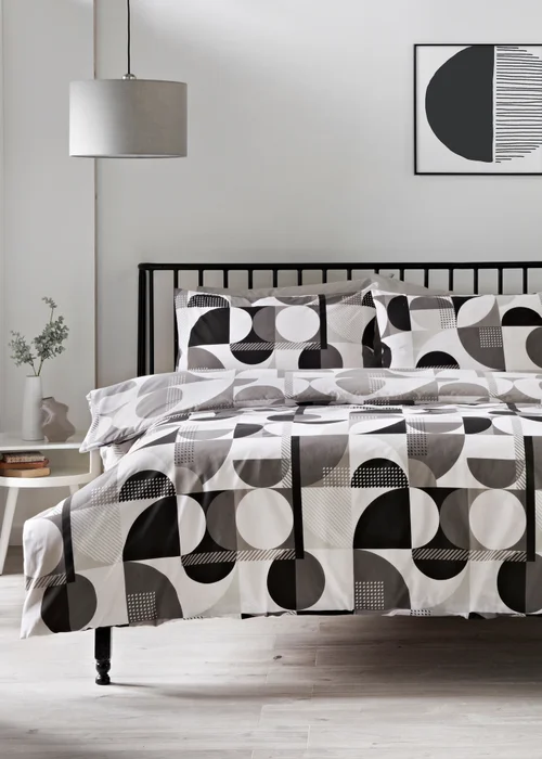 Grey Geometric Pattern Duvet Set - Single Image 1