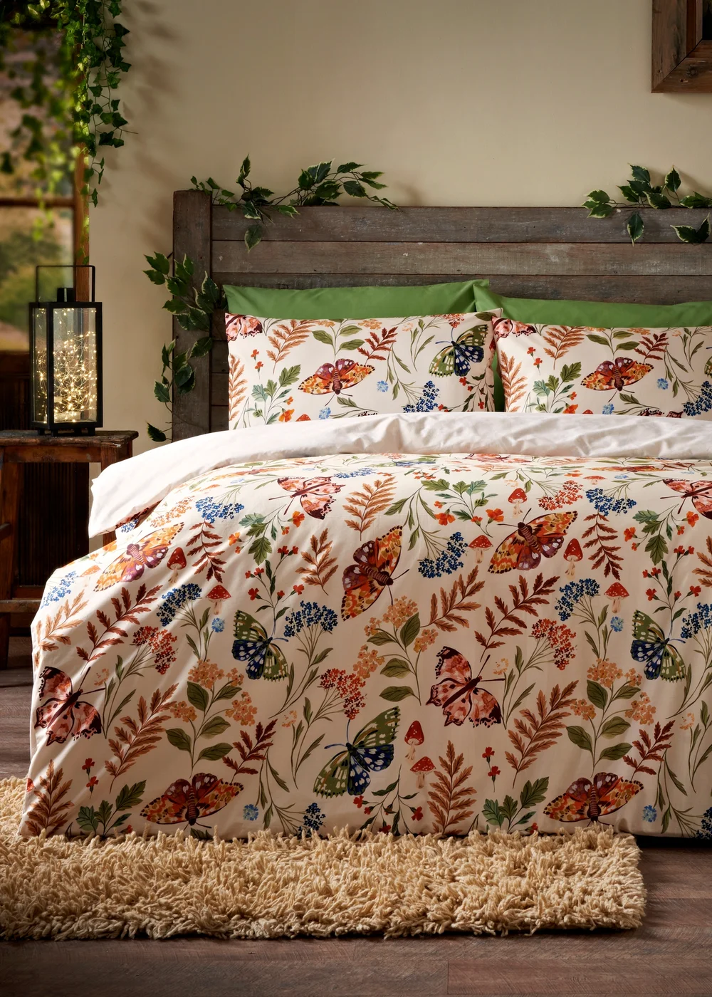 Beige Butterfly Duvet Set - Double Image 1