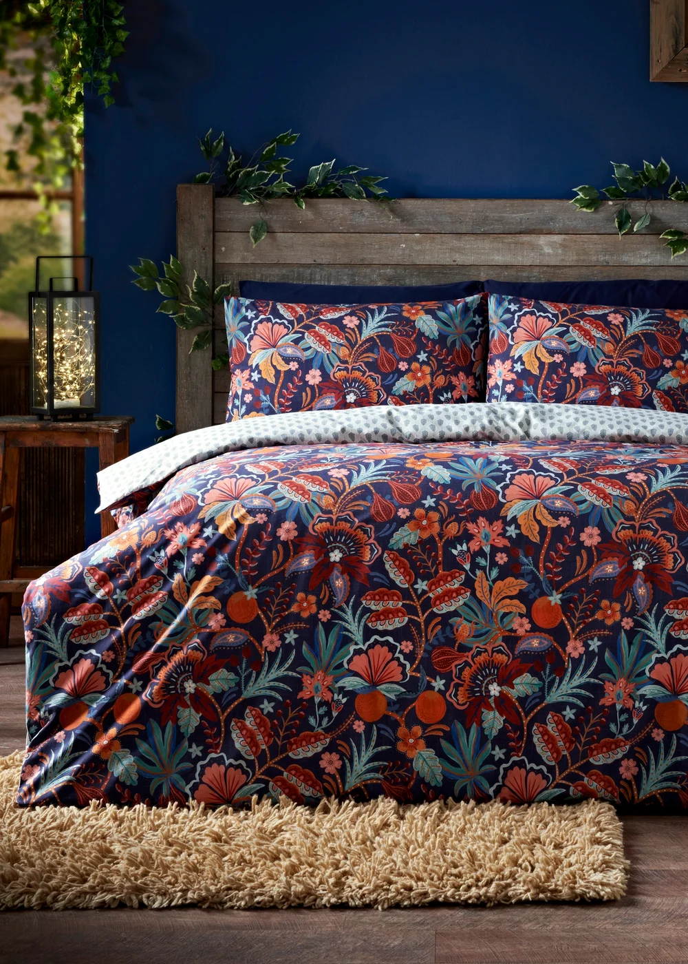 Navy Fig Duvet Set - Double Image 1