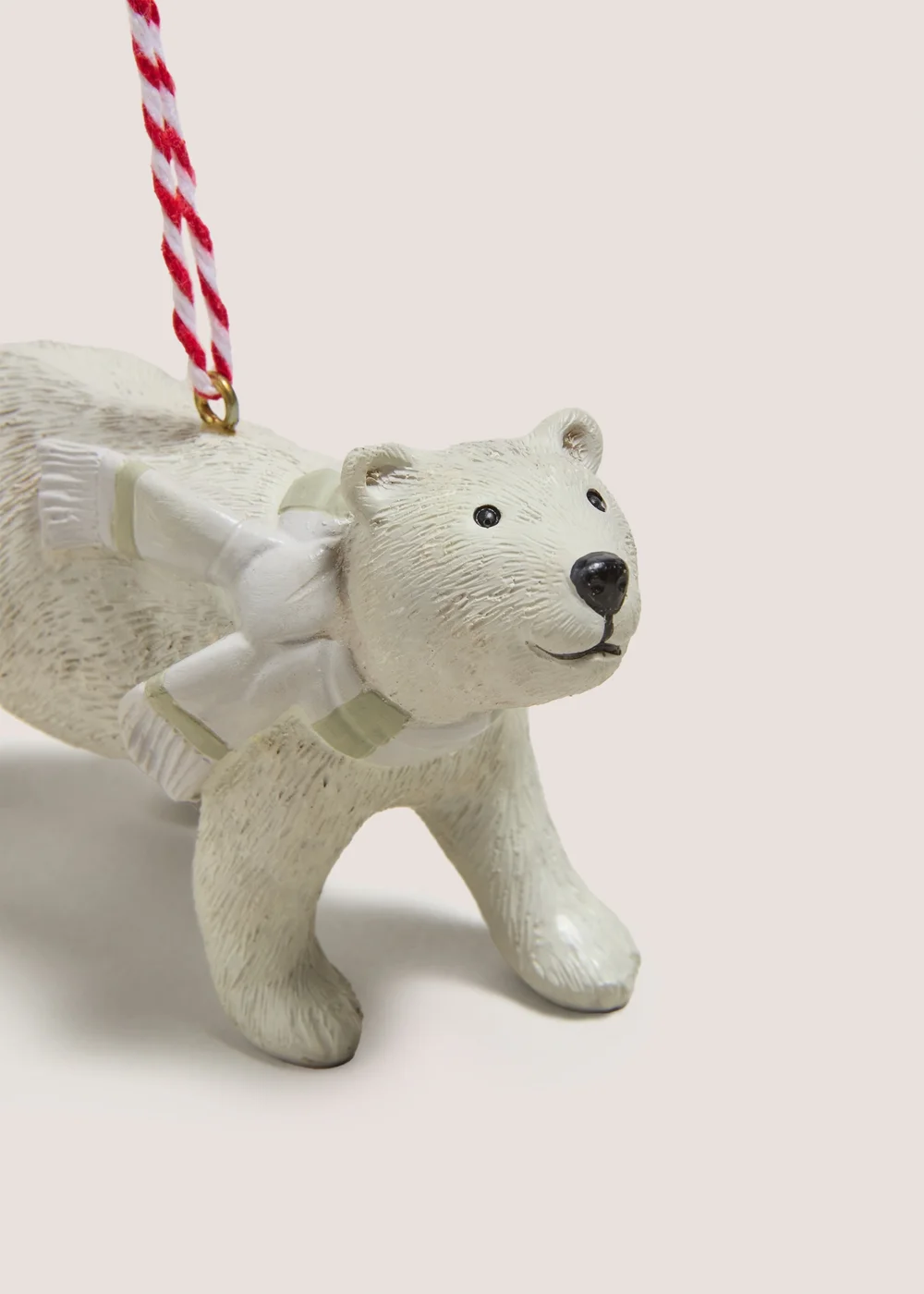Wondrous Polar Bear Tree Decoration Image 2