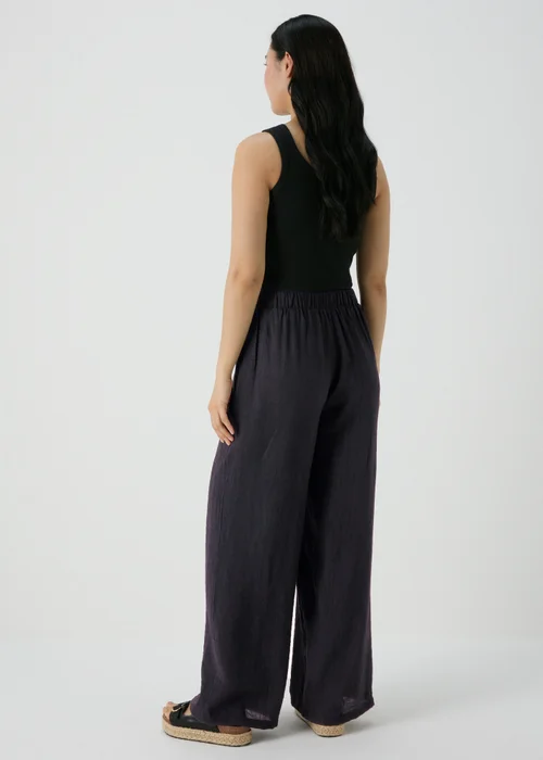 Black Textured Wide Leg Trousers - 8 Image 2