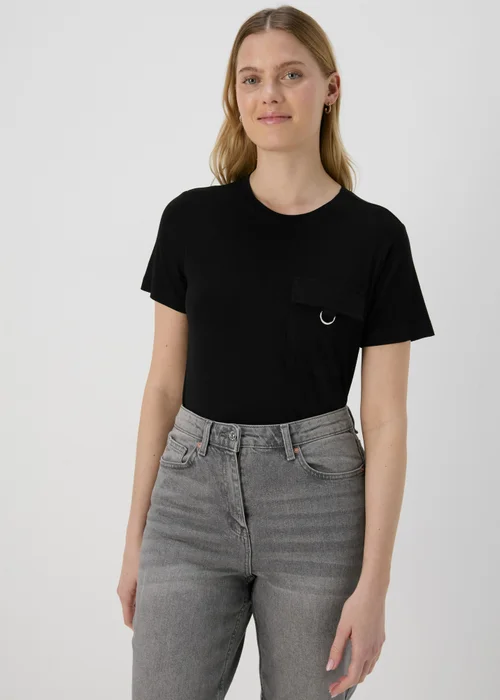 Black Pocket Detail Utility T-Shirt - 8 Image 1
