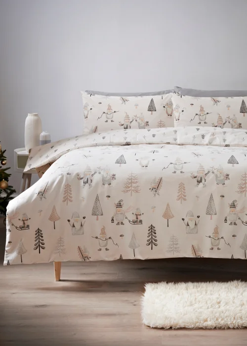 Wondrous Christmas Grey Gonk Duvet Set - Single Image 1