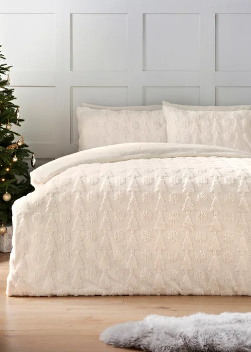 Wondrous Cream Snowflake Fleece Duvet Set - King Image 1