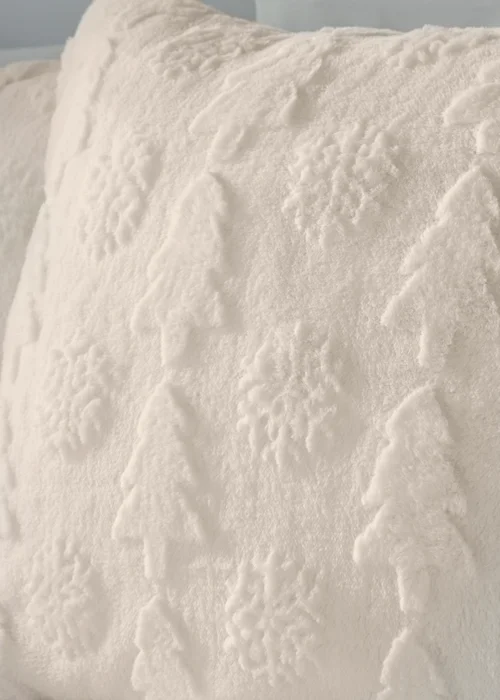 Wondrous Cream Snowflake Fleece Duvet Set - King Image 2