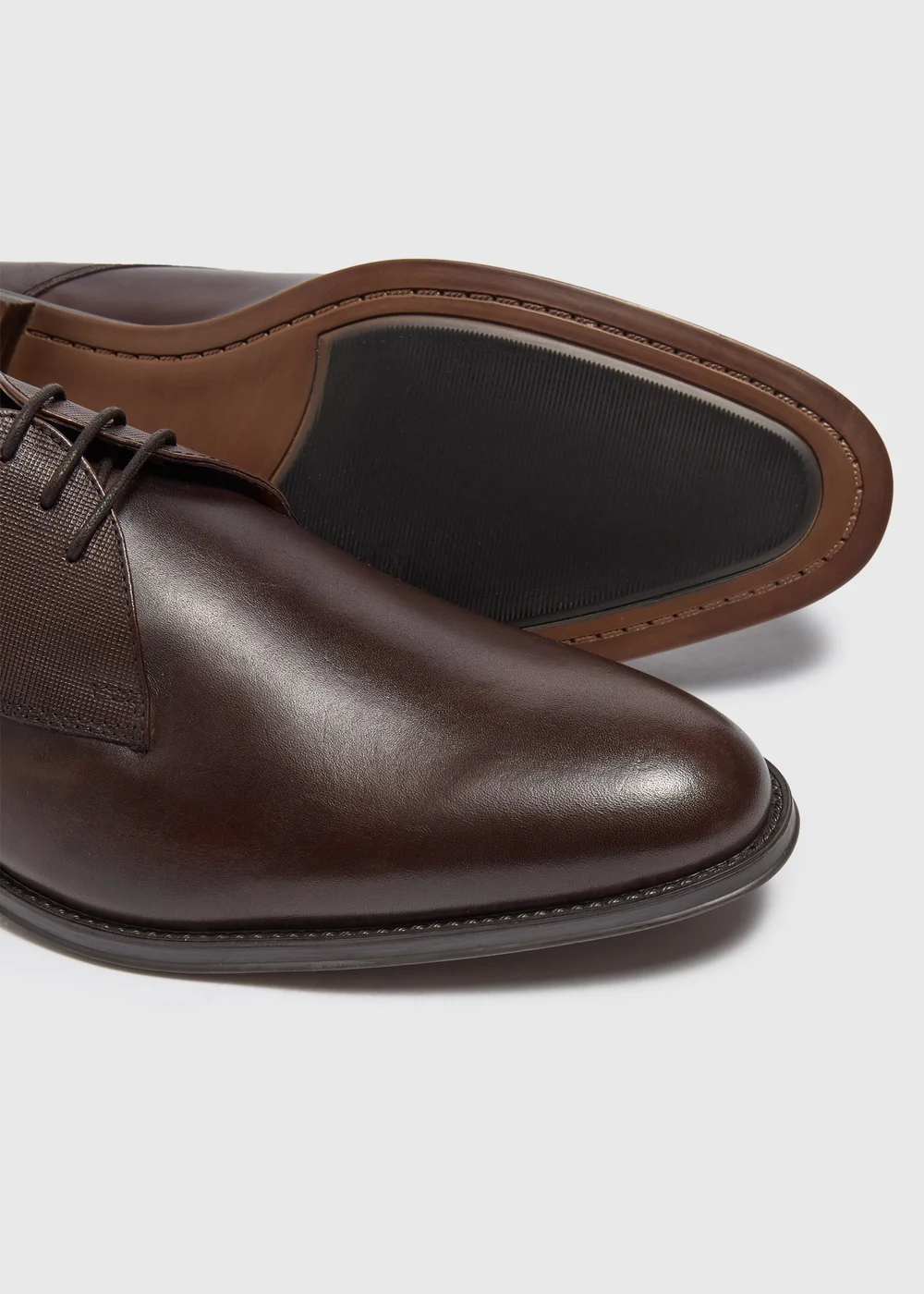 Taylor & Wright Brown Faux Leather Derby Shoe - Size 6 Image 2