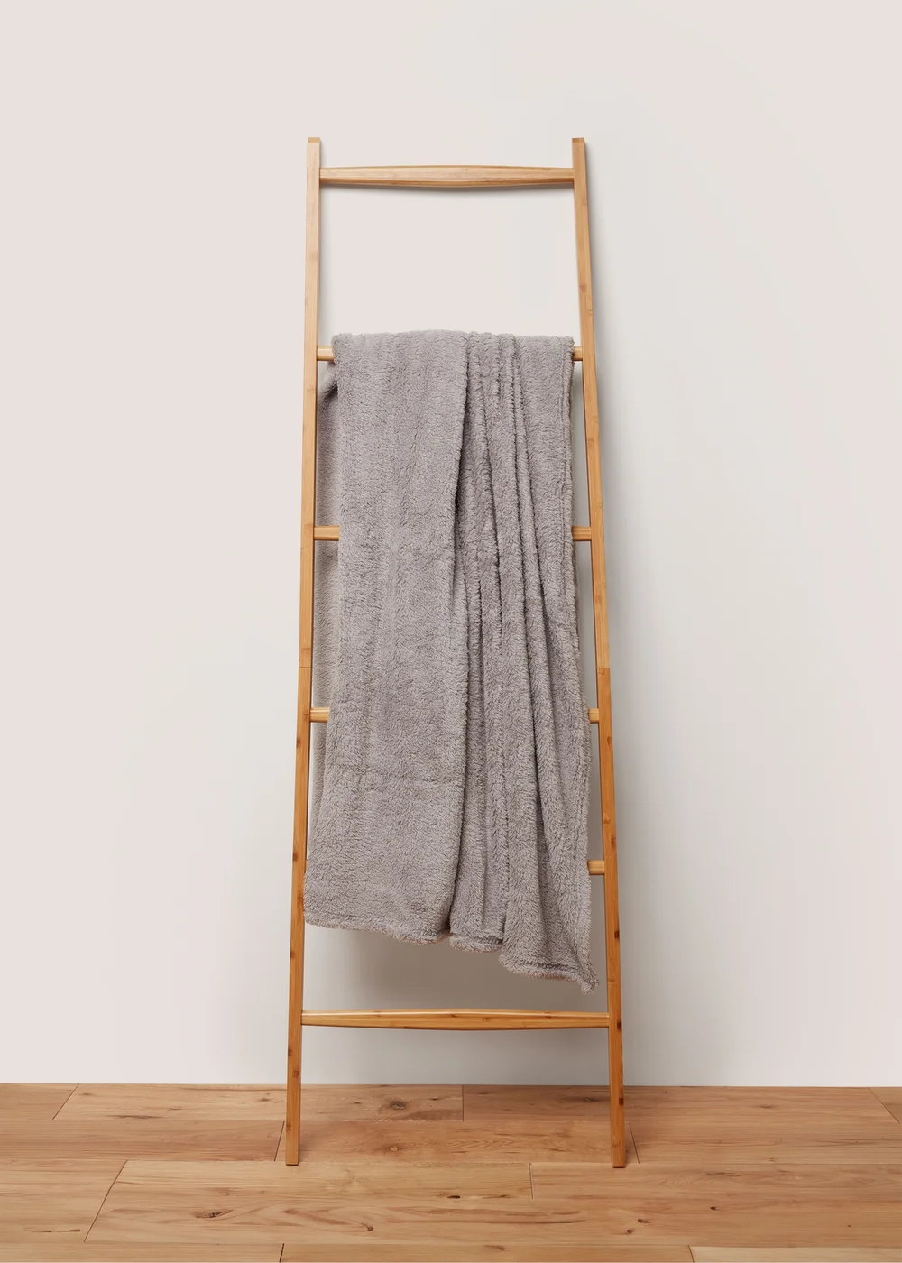 Grey Teddy Throw Image 1
