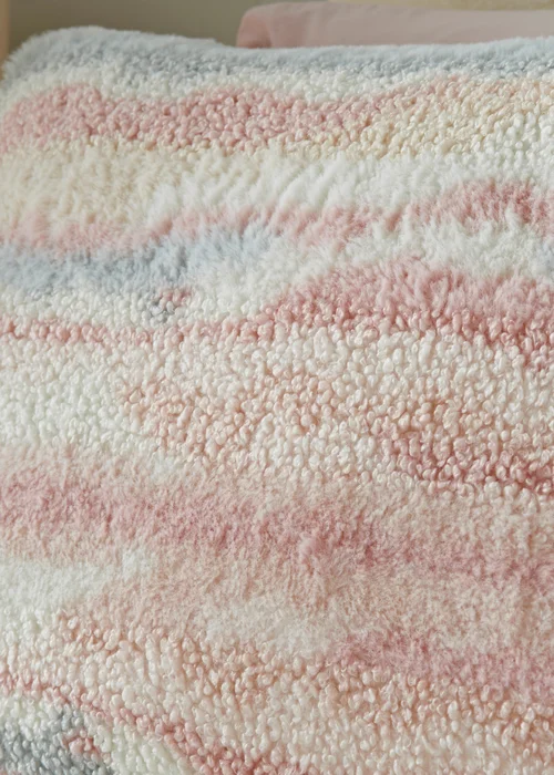 Multicolour Landscape Faux Fur Duvet Set - Double Image 2