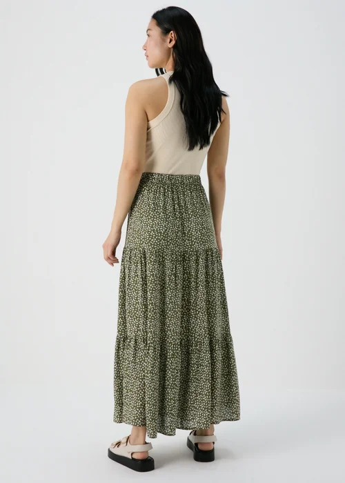 Green Printed Tiered Maxi Skirt - Size 8 Image 2
