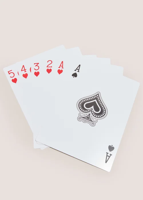 Play Your Cards Right Game Image 2
