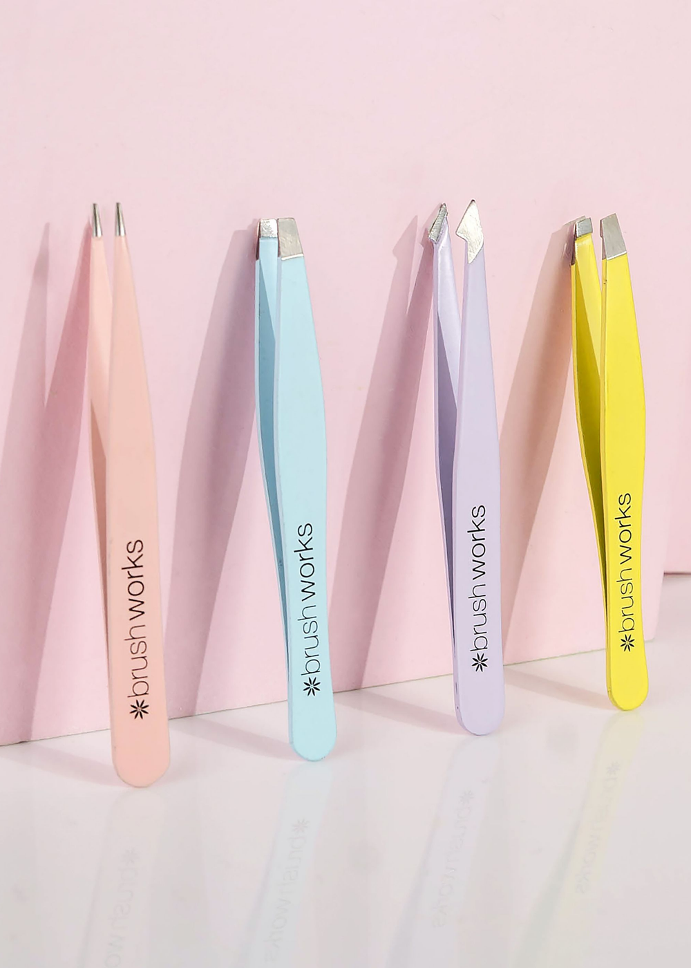 Brushworks Tweezer Set - One Size Image 2