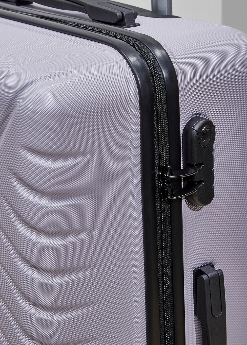 Rock Santiago Suitcase Purple - Medium Image 4