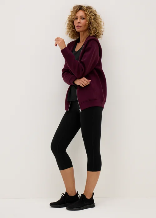 Souluxe Black Capri Leggings - 8 Image 1