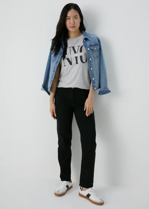Grey NYC Graphic T-Shirt - 8 Image 4