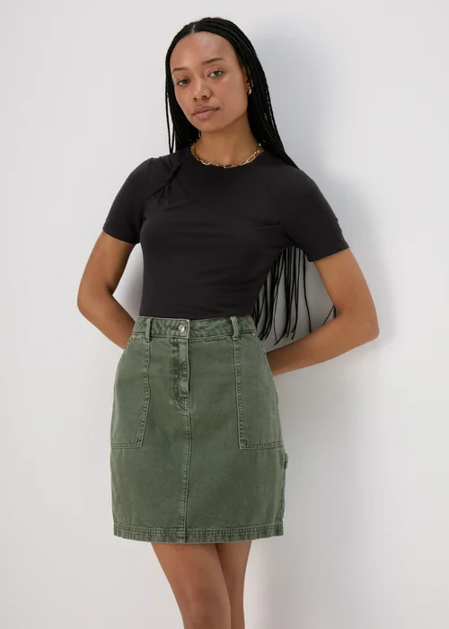 Black Knot Detail Top - Size 8 Image 1