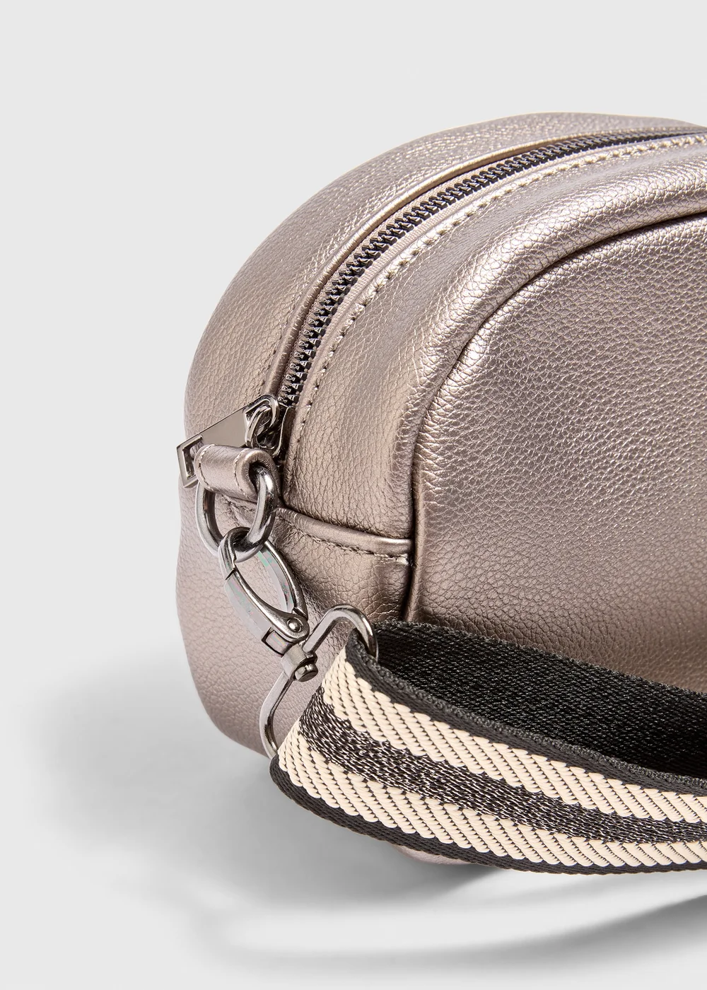 Pewter Camera Bag - One Size Image 2