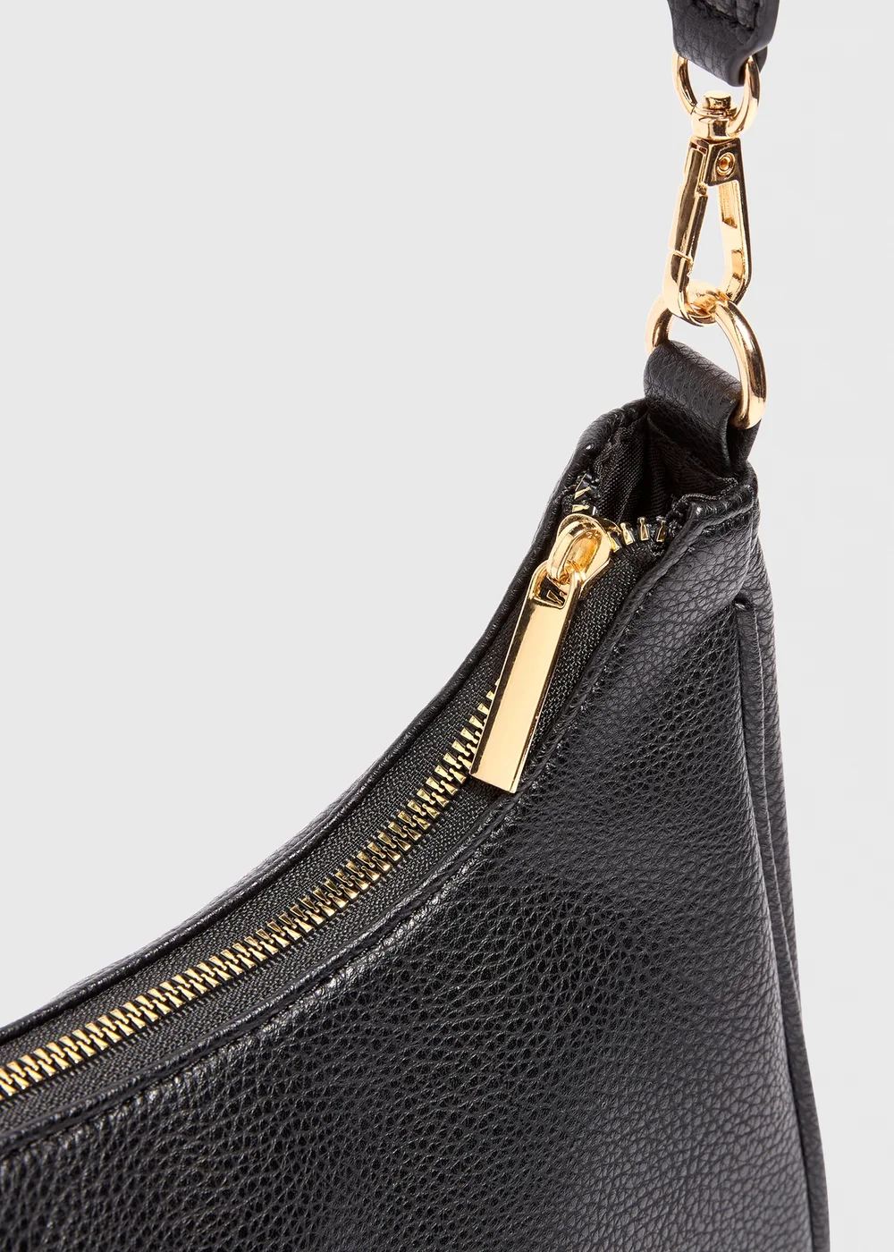Black Shoulder Bag - One Size Image 4