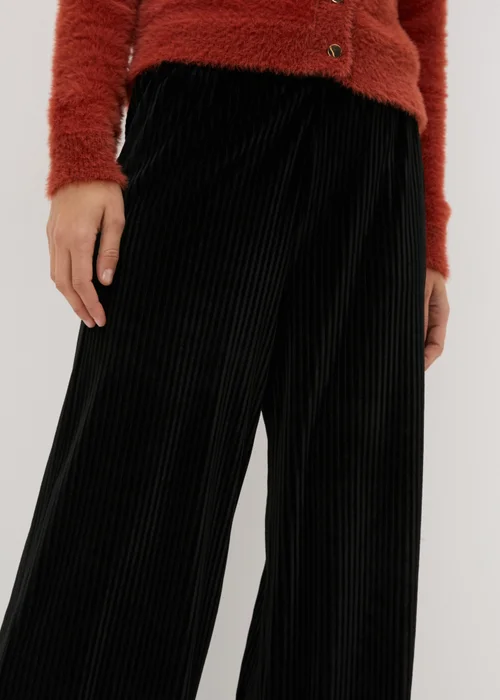 Black Velvet Wide Leg Trousers - 8 Image 3