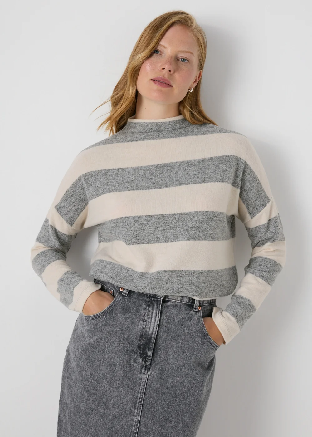 Grey Stripe Soft Touch Jumper - S Image 1