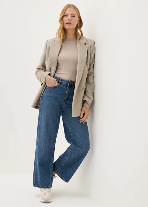 Beige Long Sleeved T-Shirt - Size 8 Image 2