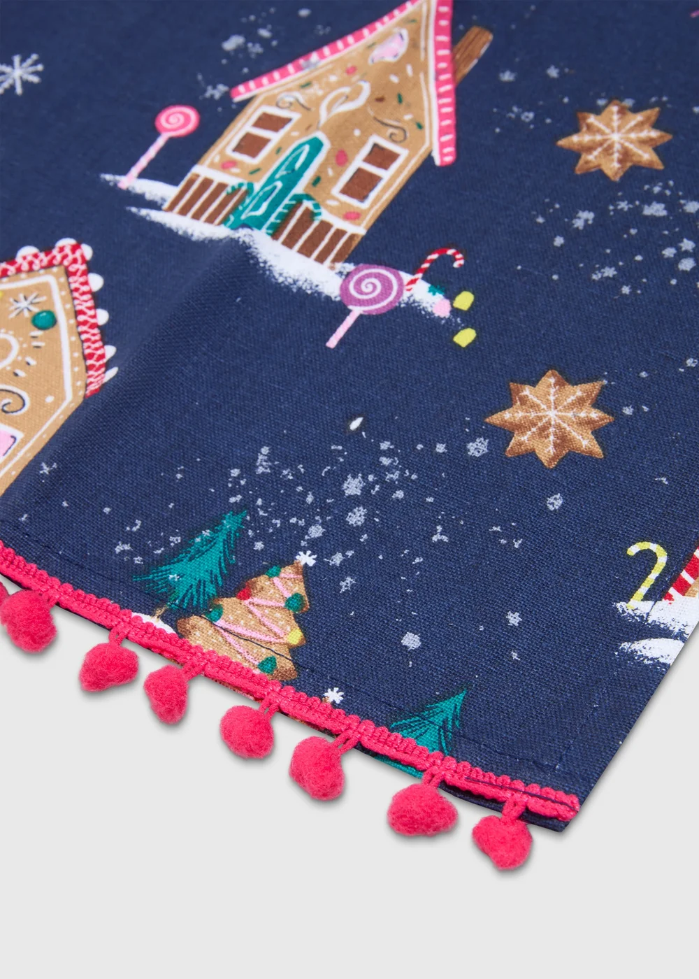 Gingerbread House Tea Towel Image 2