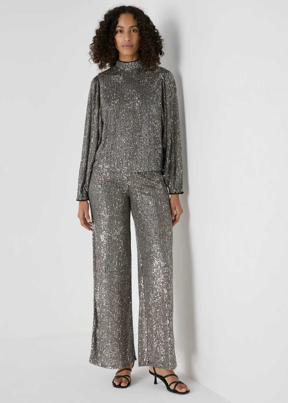 Et Vous Silver Sequin High Neck Blouse - 8 Image 3