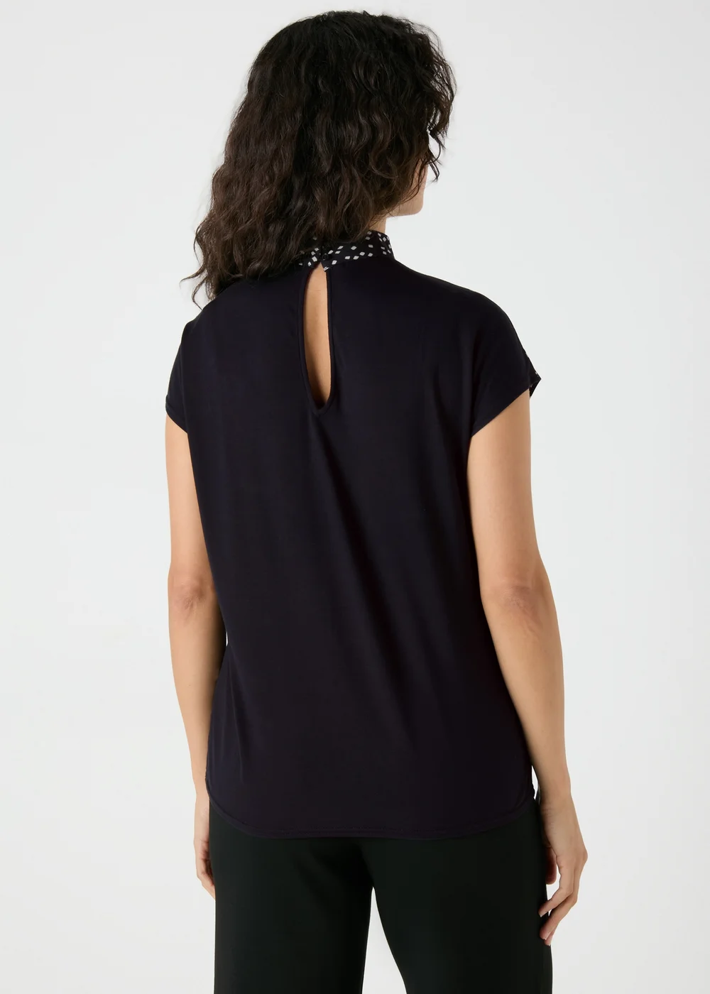 Et Vous Black Square Print Top - Size 8 Image 2