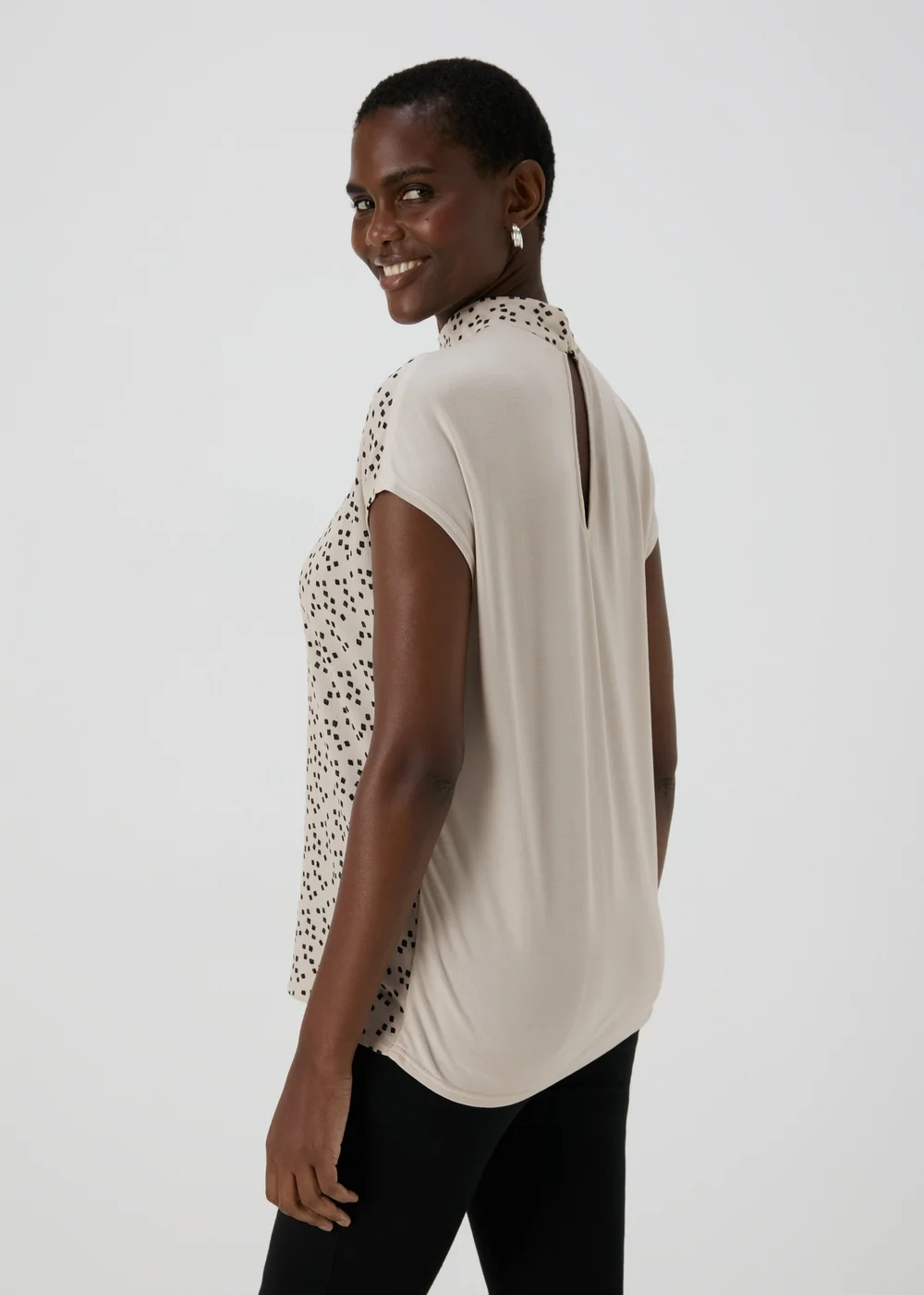 Et Vous Beige High Neck Top - 8 Image 2
