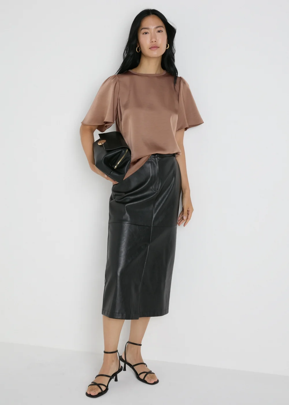 Et Vous Champagne Satin Top - Size 8 Image 3