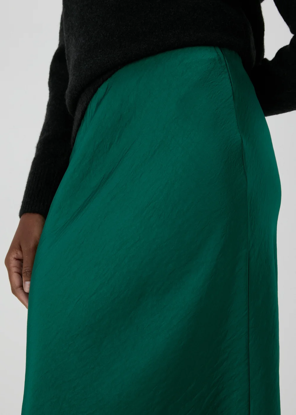 Et Vous Green Midi Satin Skirt - Size 8 Image 3