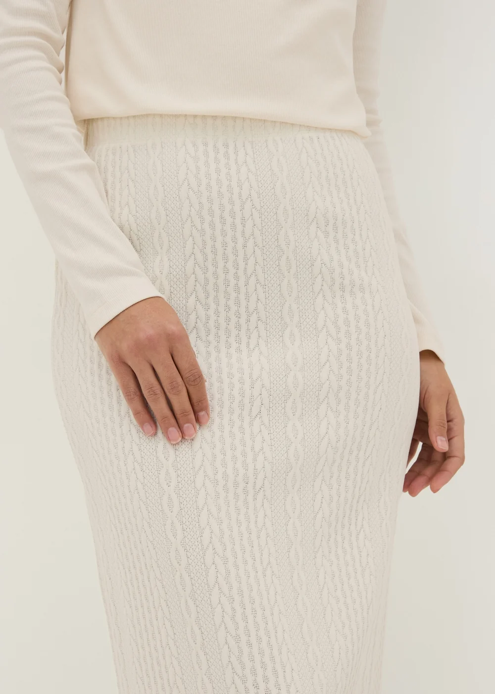 Cream Cable Knit Midi Skirt - 8 Image 3