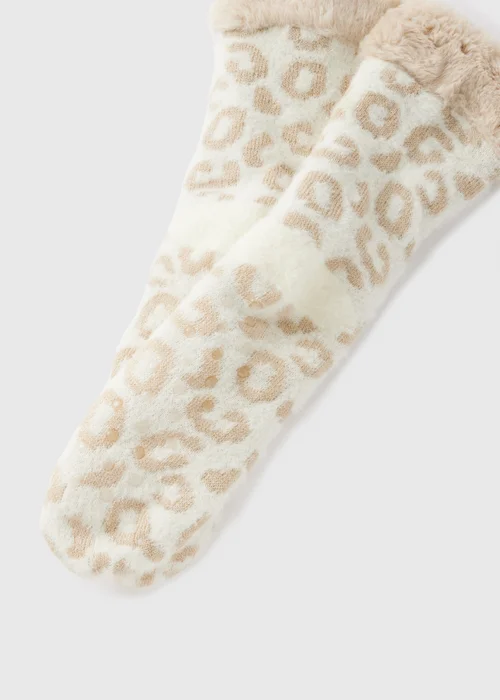 1 Pack Cream Animal Slipper Socks - One Size Image 2