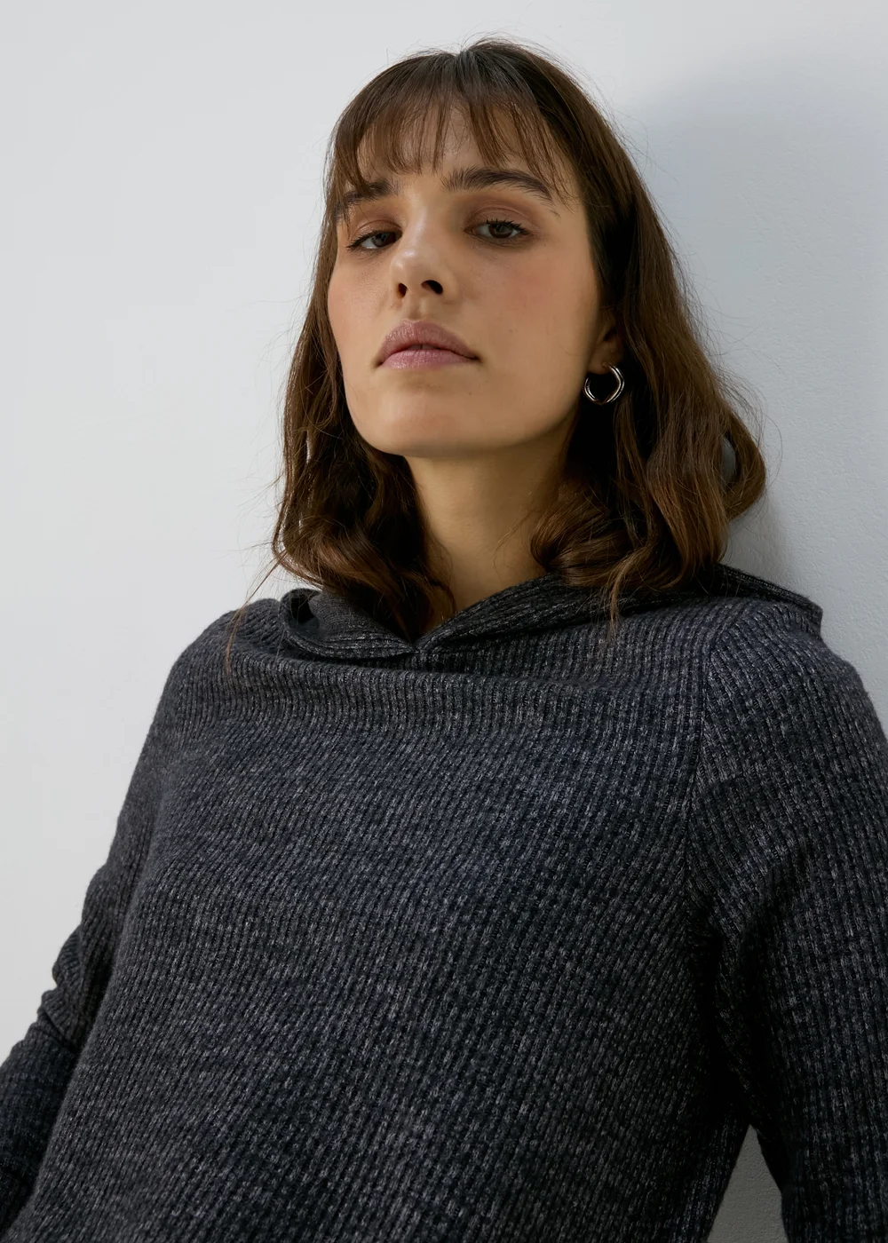 Charcoal Ribbed Pullover Hoodie - S Image 3