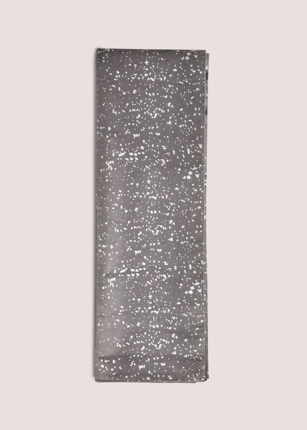 Wondrous Velvet Runner Image 1