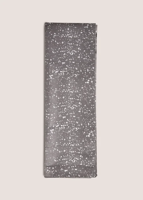 Wondrous Velvet Runner Image 1