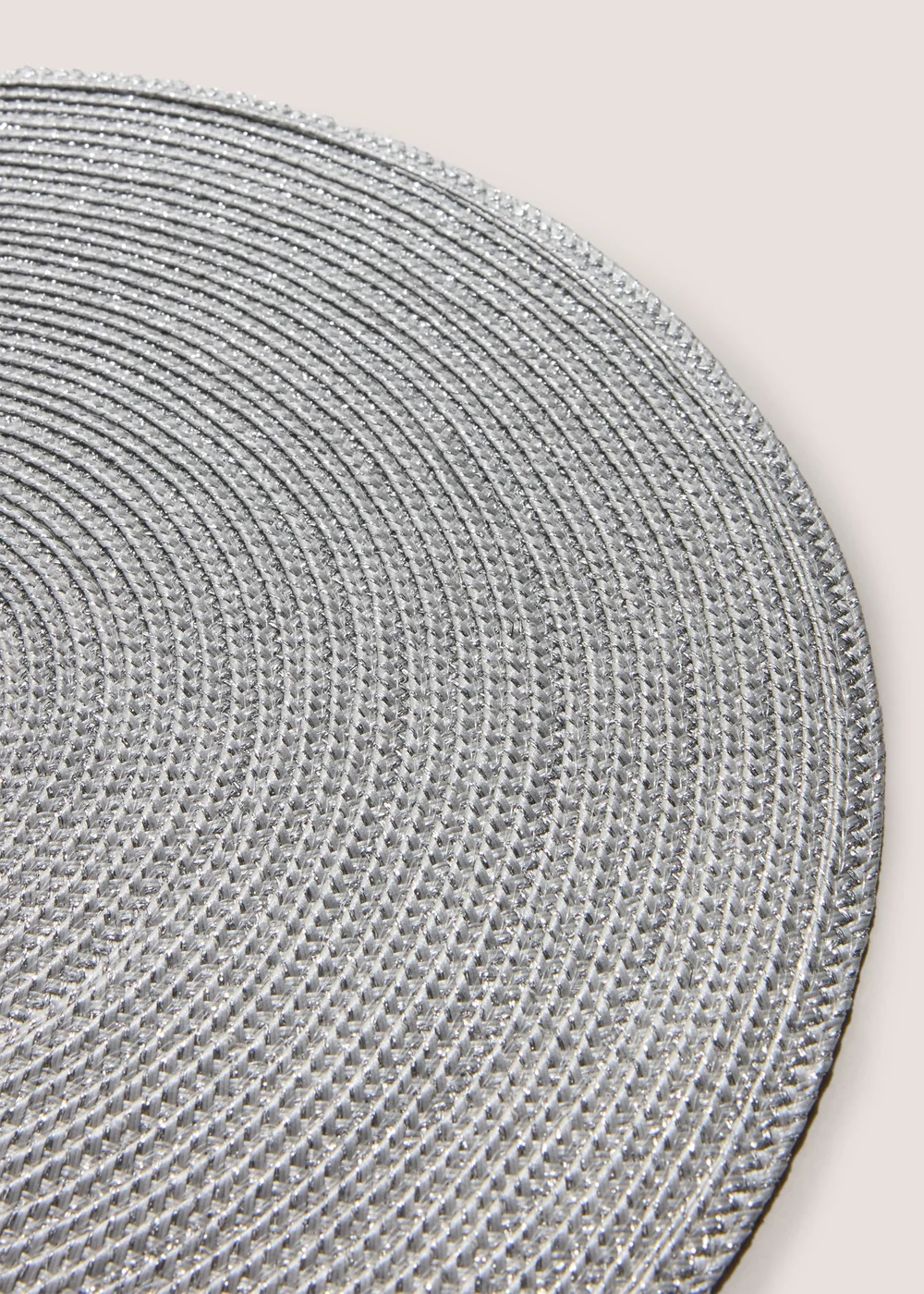 Wondrous 2 Pack Silver Placemats Image 2