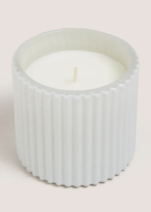 White Cedarwood & Amber Elegance Candle Image 1