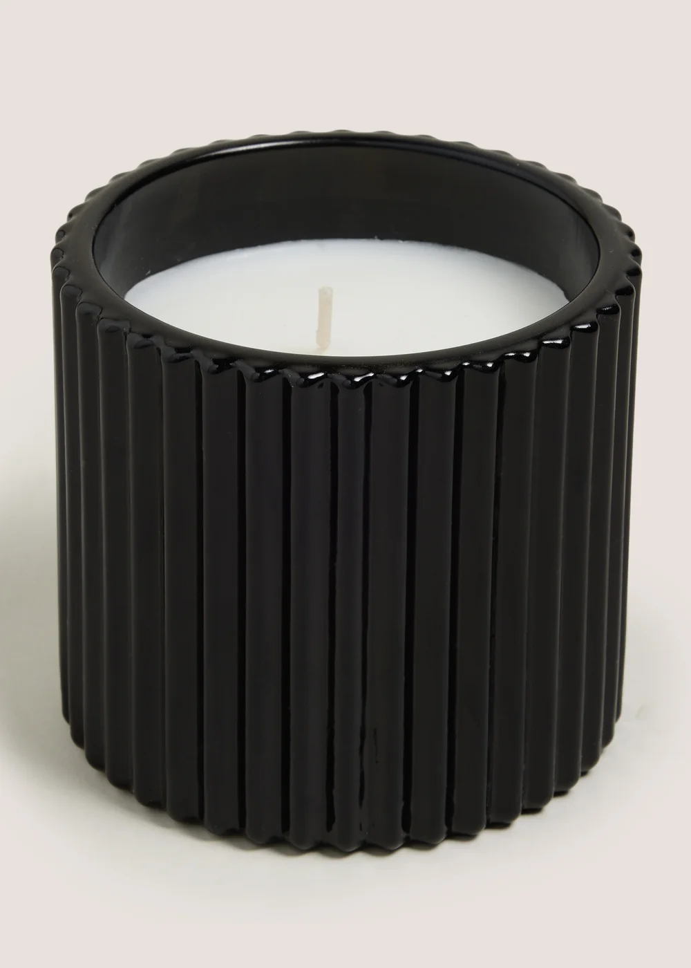 Black Pomegranate & Patchouli Elegance Candle Image 1