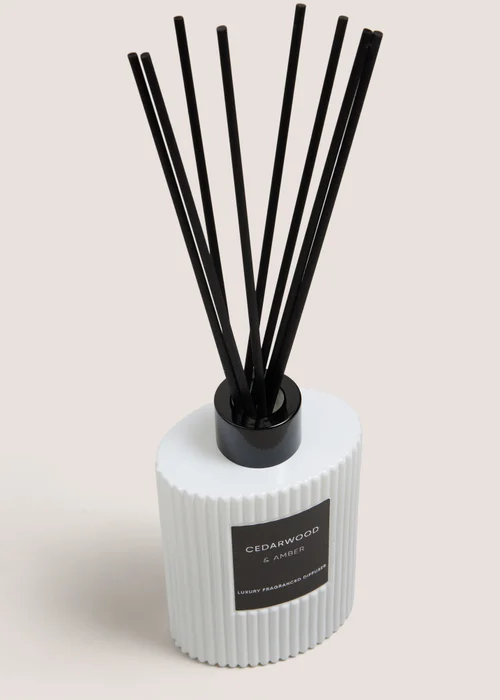 Cedarwood & Amber Elegance Diffuser Image 2