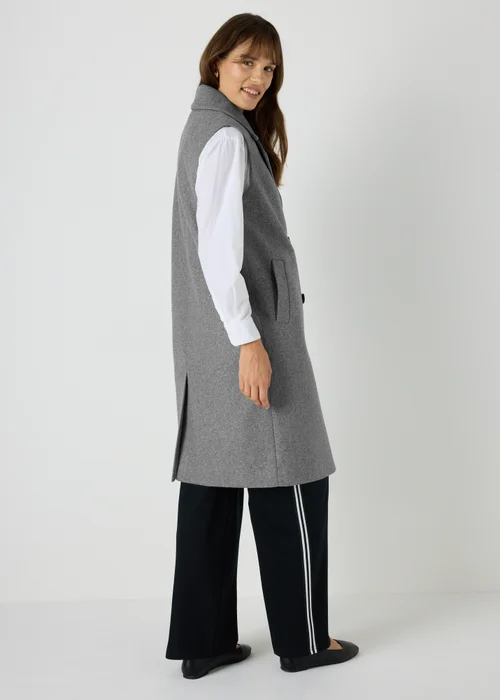 Grey Sleeveless Overcoat - 8 Image 2