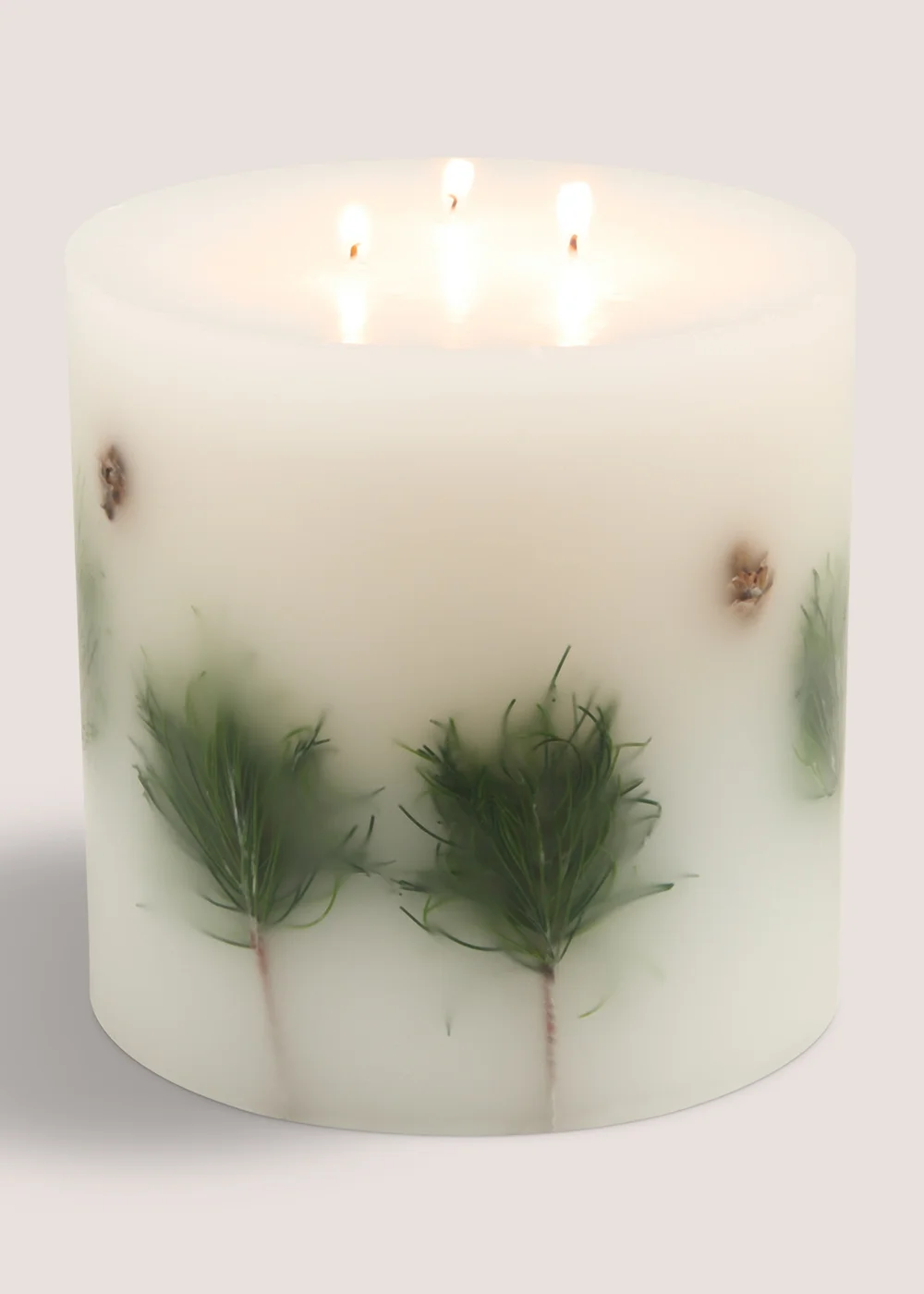 Wondrous Christmas Foliage Candle Image 1