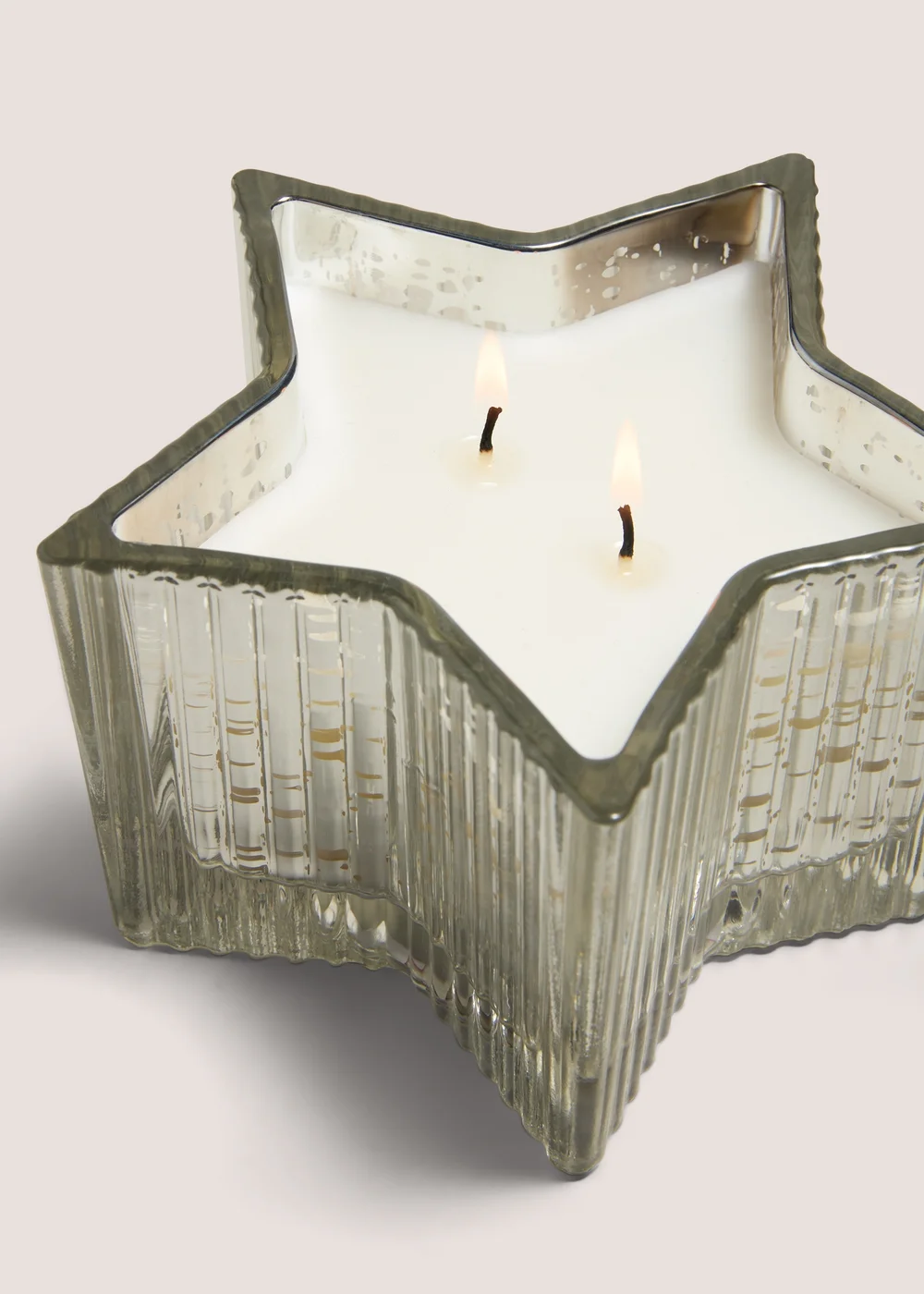 Wondrous Ribbed Star Candle Silver Image 2