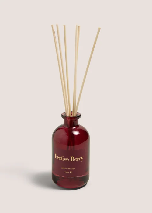 Winter Poem Festive Berry Diffuser Image 1