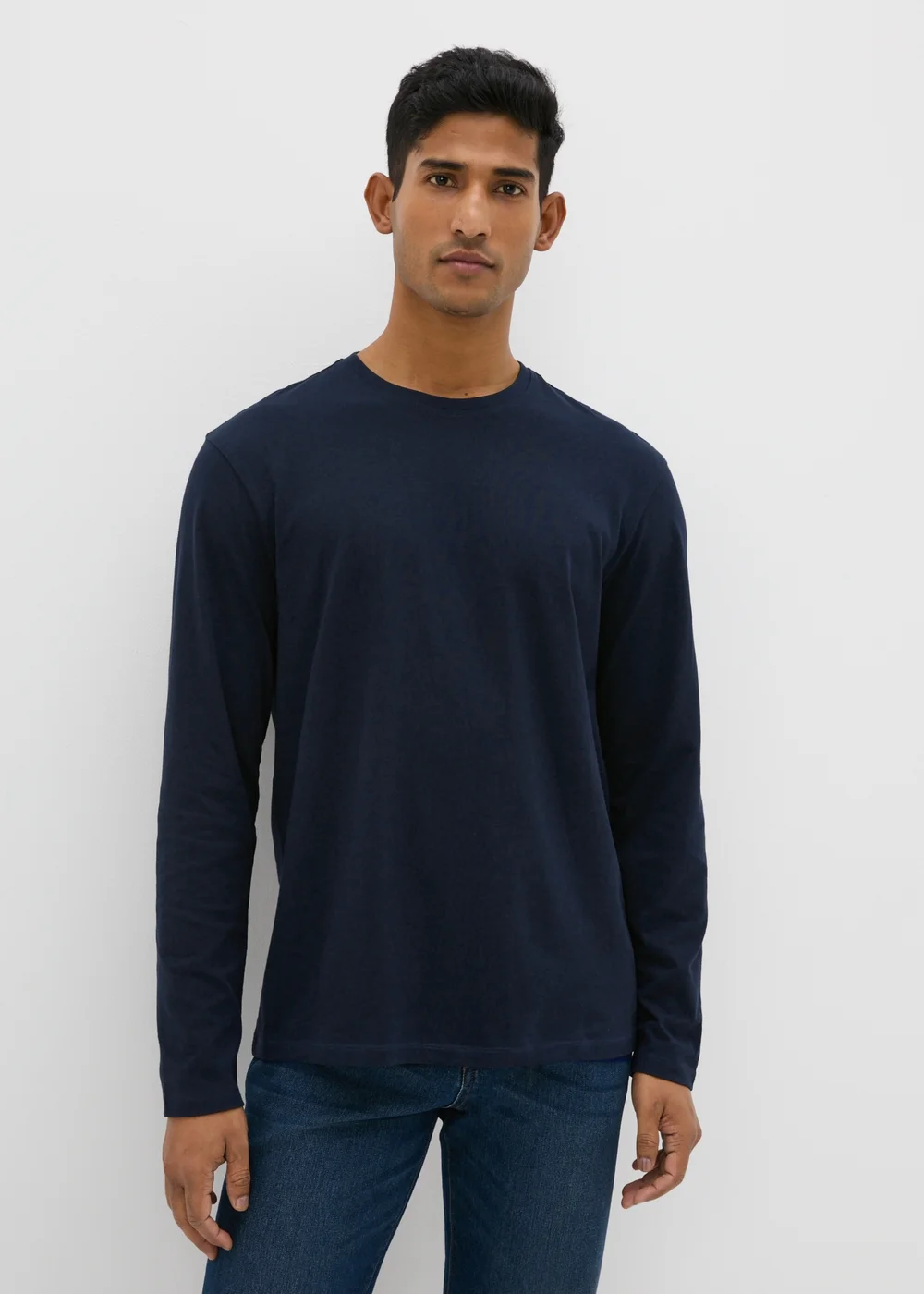 Navy Essential Crew Neck Long Sleeve T-Shirt - S Image 1