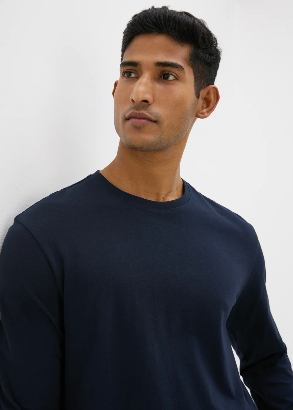 Navy Essential Crew Neck Long Sleeve T-Shirt - S Image 3