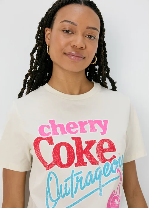 Cream Cherry Coke T-Shirt - Small Image 3