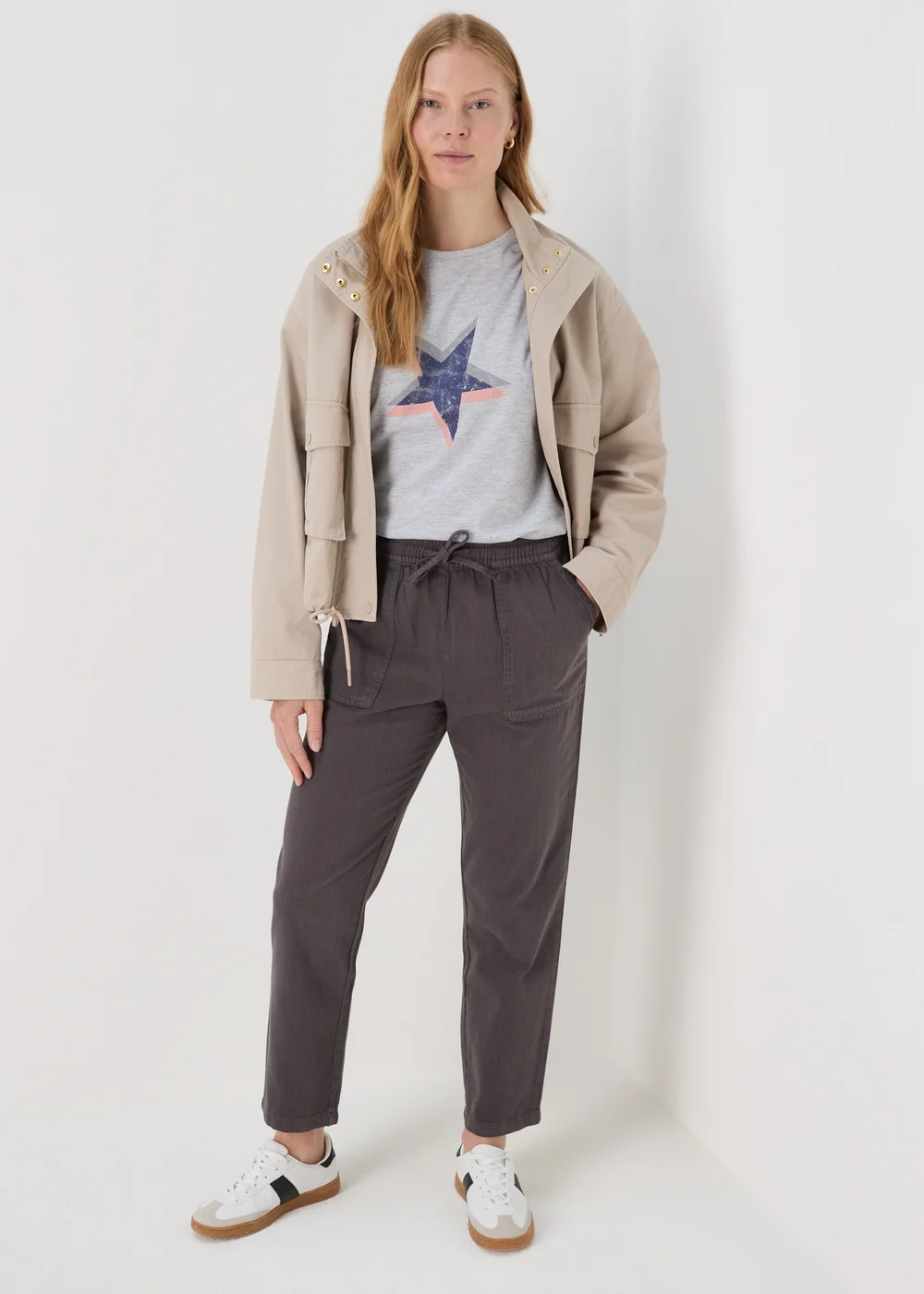 Grey Star Graphic T-Shirt - S Image 4